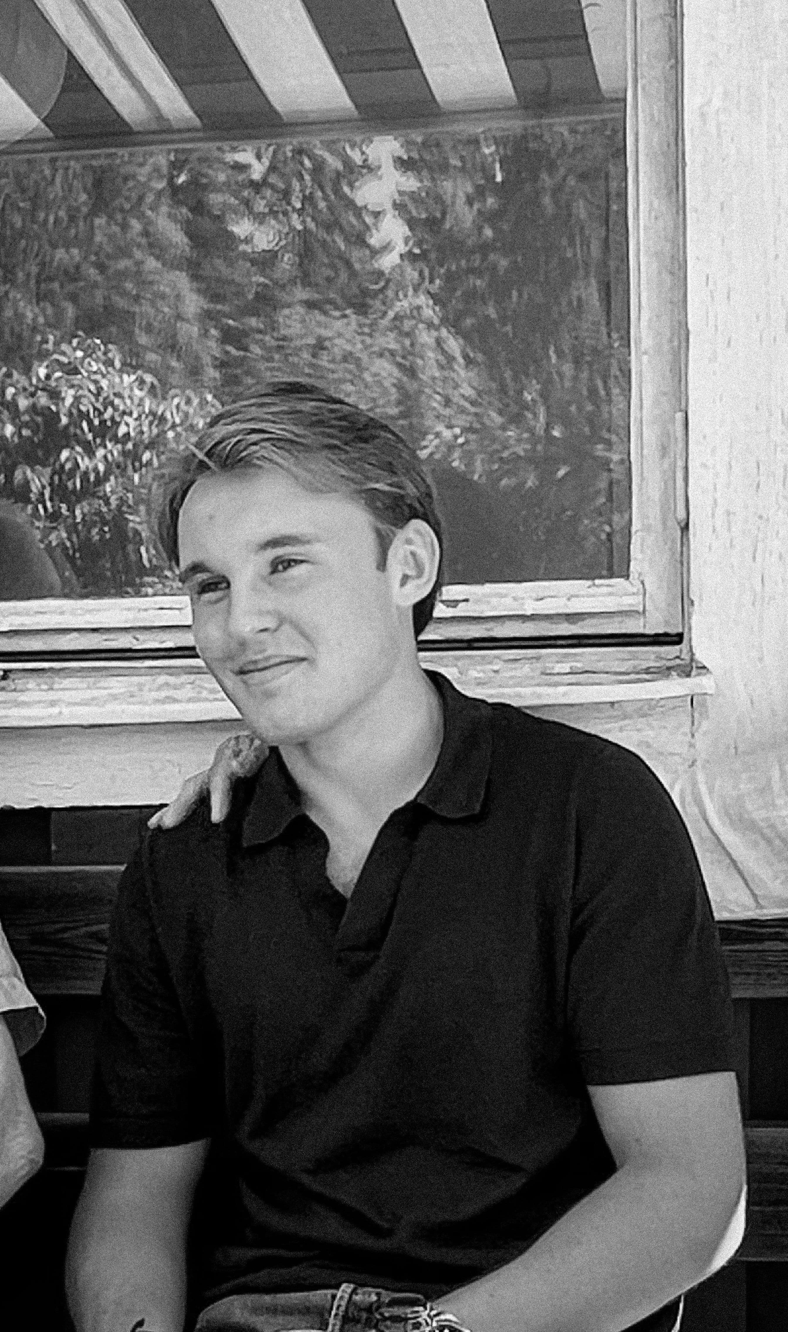 Portrait of Carl Harrisson, Designer & Creative Developer